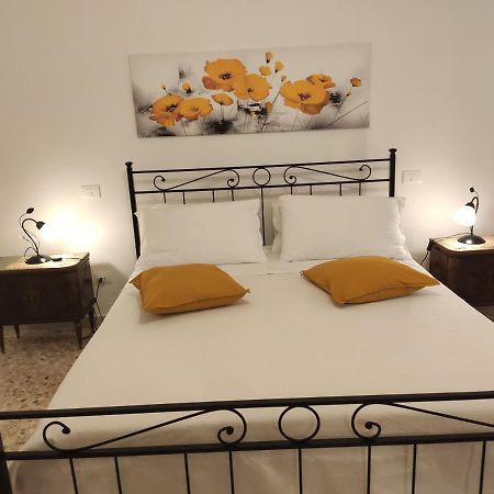 B&B 24 Maggio Carloforte  Extérieur photo